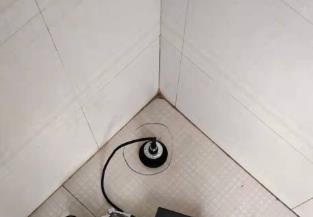建阳卫生间漏水维修之 loft 夹层储藏室毗邻暗管渗水哪家好，推荐诚匠小爱修缮